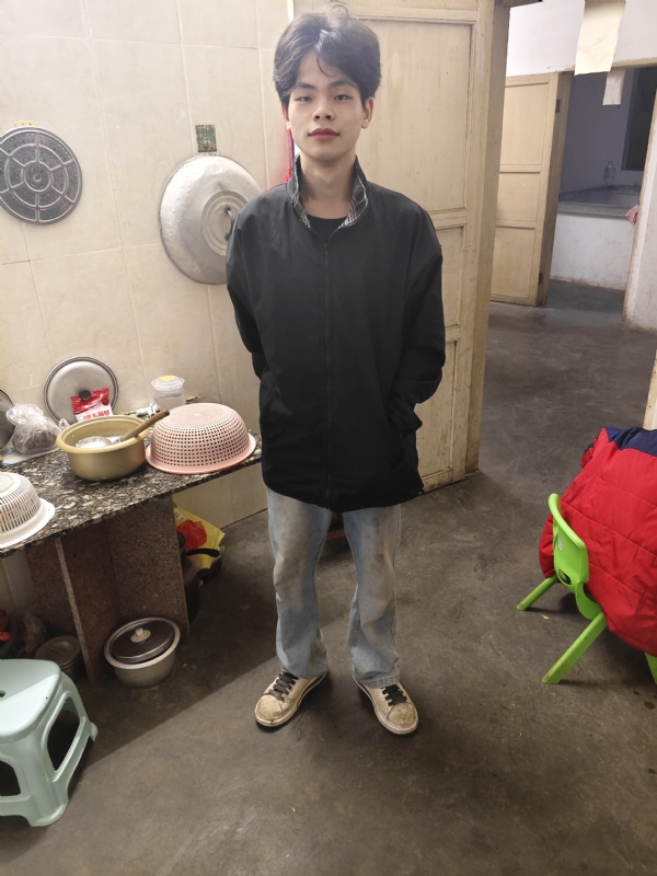 铭泽的第一张照片--白城王婆说媒